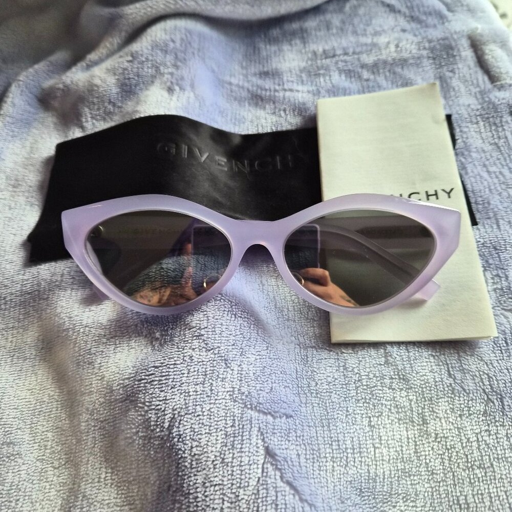 Givenchy Acetate Cateye Sunglasses in Lilac/Silver (BNWT)